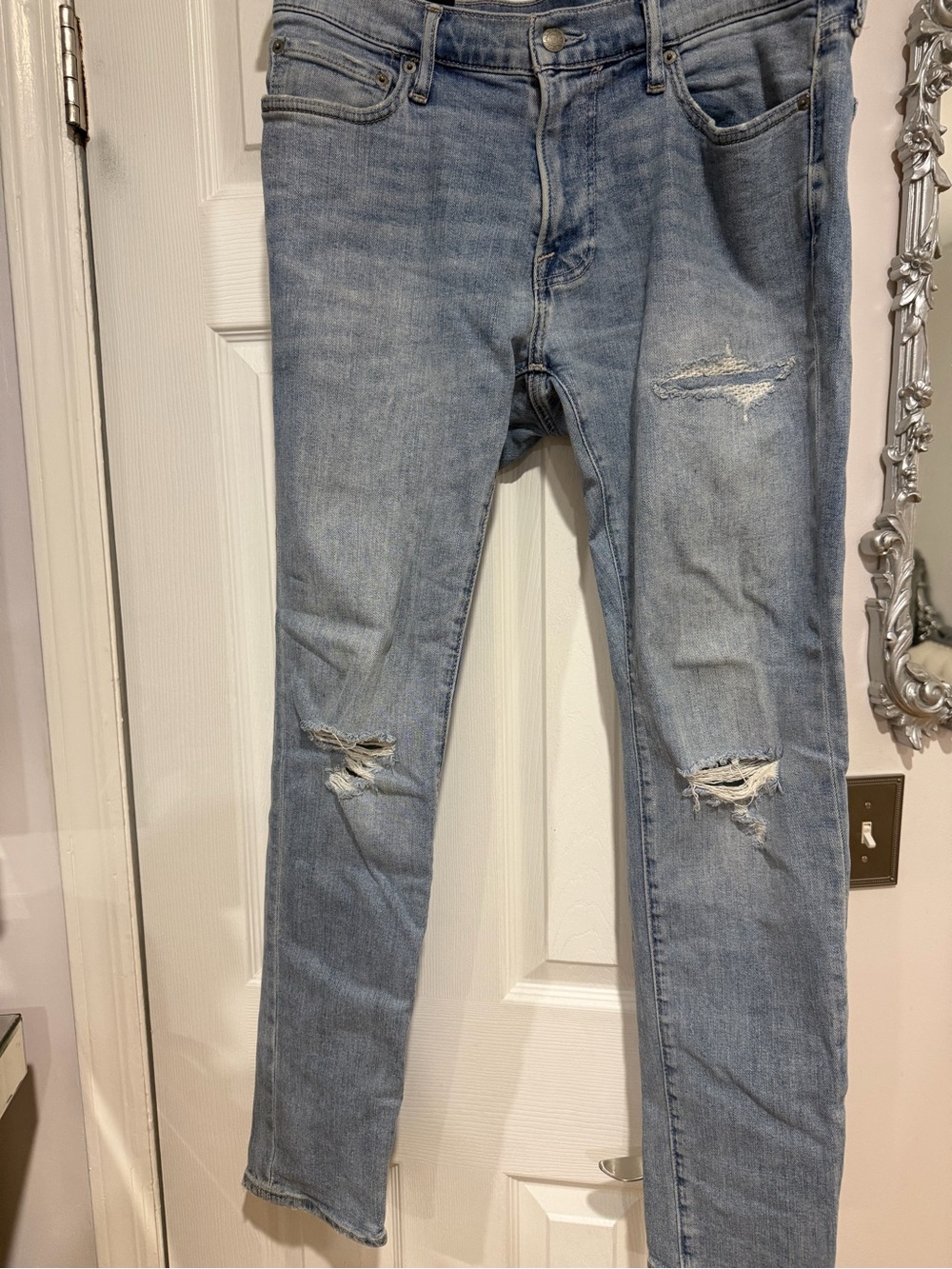 Light Blue Distressed Men’s Jeans